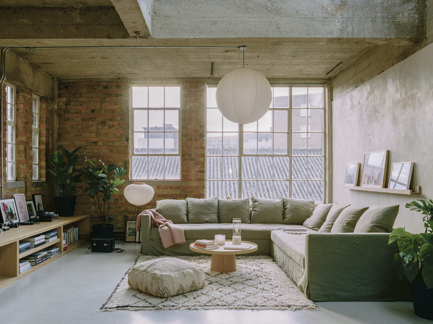 Studio Mcw East London Loft Conversion Earthrise Studio Photo Lorenzo Zandri Yellowtrace 18