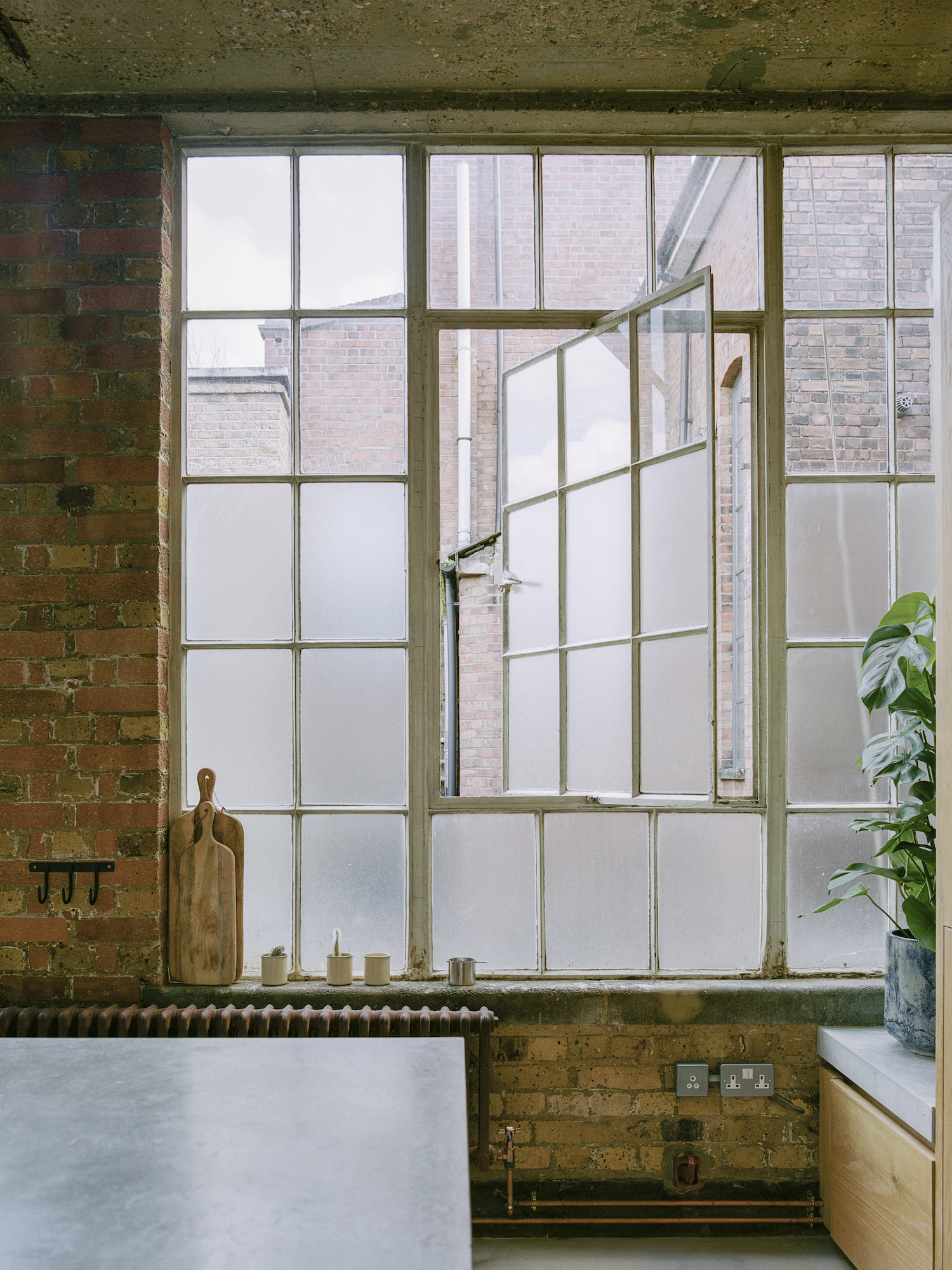 Studio Mcw East London Loft Conversion Earthrise Studio Photo Lorenzo Zandri Yellowtrace 22