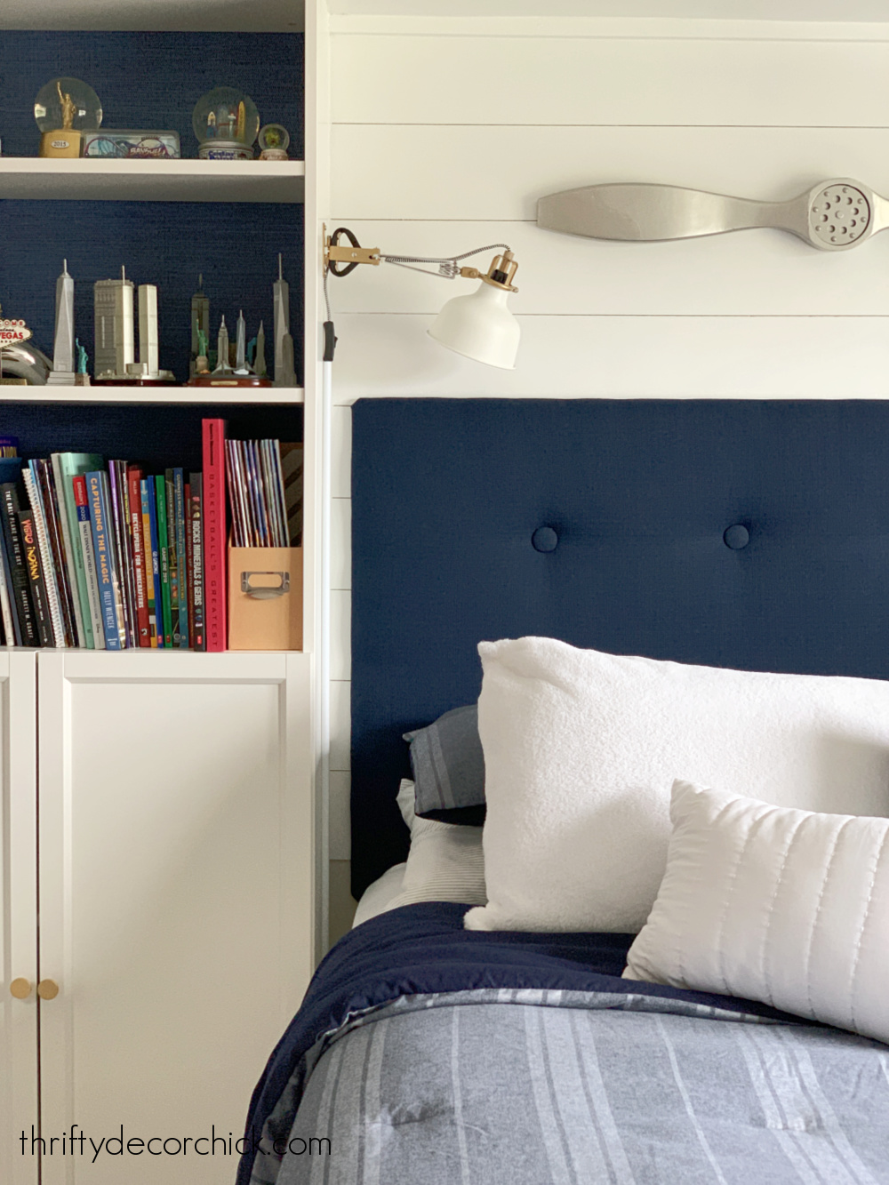 white shiplap blue headboard