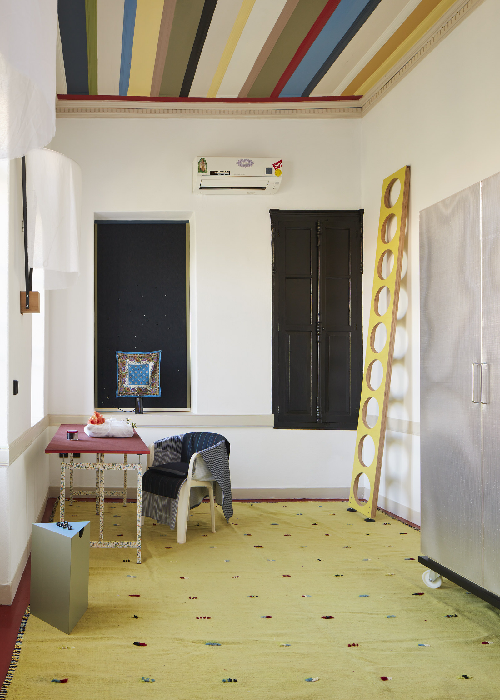 4 Rooms Kastellorizo Julie Richoz Photo De Pasquale Maffini Yellowtrace 26