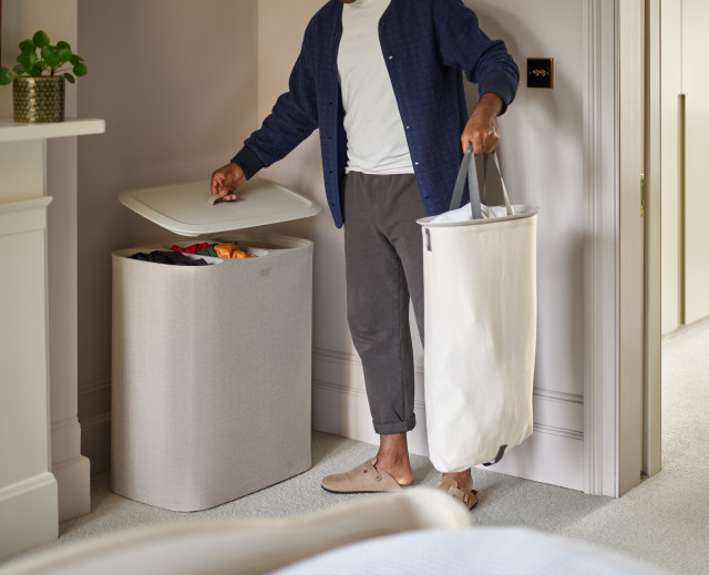 Tota laundry hamper